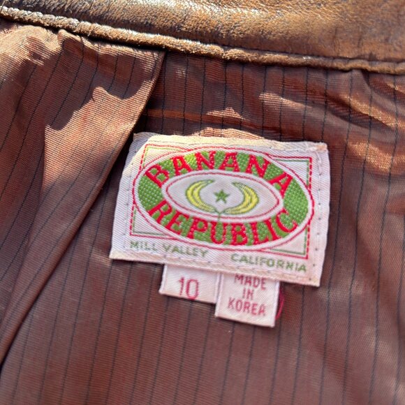 BANANA REPUBLIC Buttersoft Vintage Leather Pencil Skirt, Sz 6 w/ Tiny Flaws - Picture 13 of 15